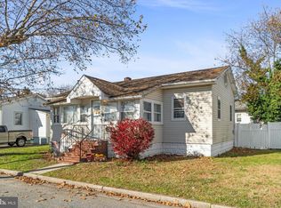 262 Laurel St, Carneys Point, NJ 08069