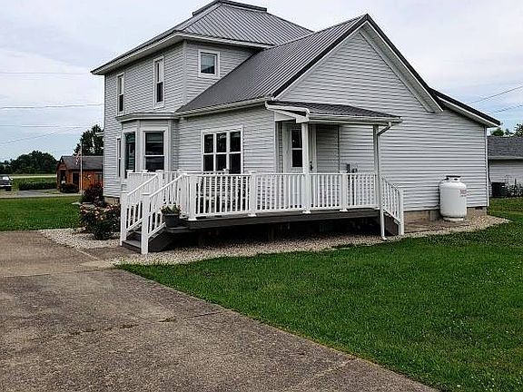 4th image of 71 Orchard Ave