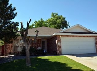 10304 Connemara Dr SW, Albuquerque, NM 87121