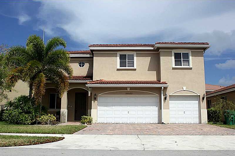 1st image of 20623 NW 13th Ave