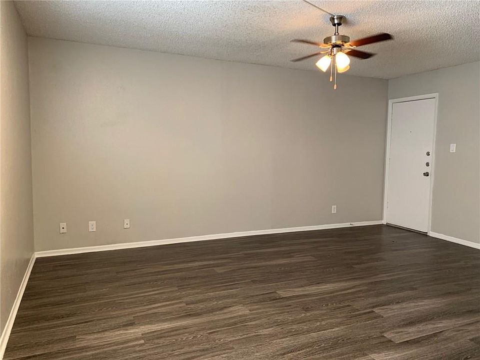 1st image of 4505 Avenue D #203