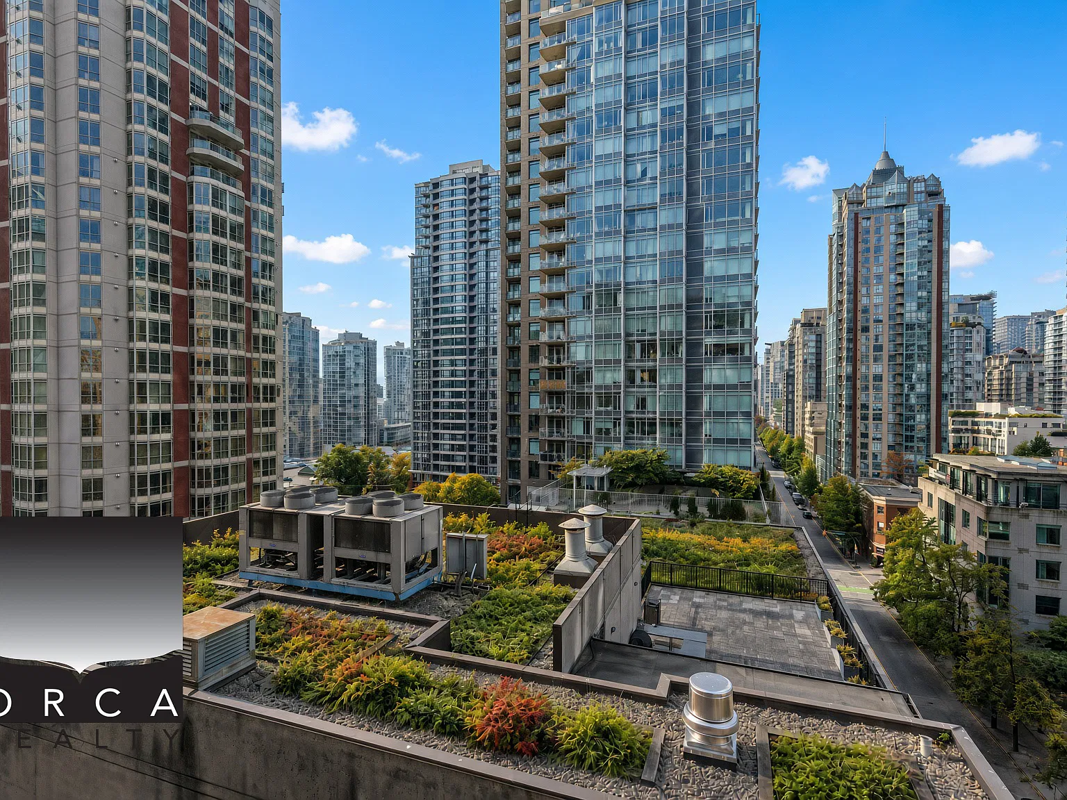 903 Homer Street, Vancouver — Photo 3