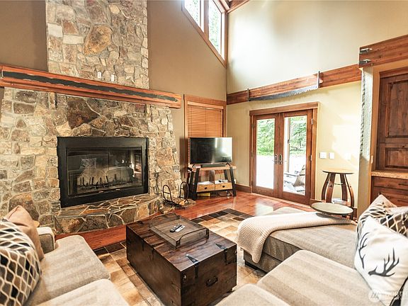 3rd image of 231 Vinegar Bend Road
