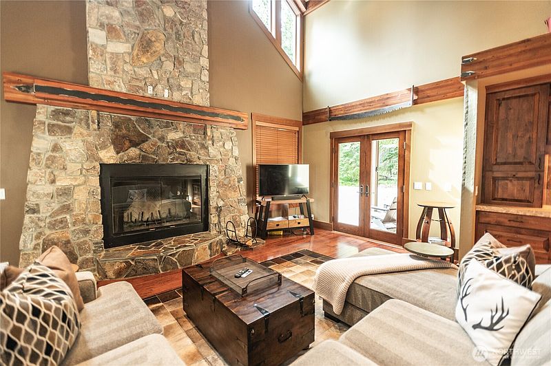 3rd image of 231 Vinegar Bend Road