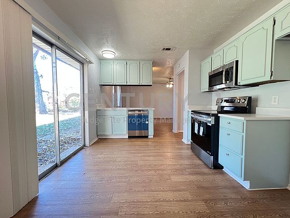 4th image of 623 Bentwood Dr