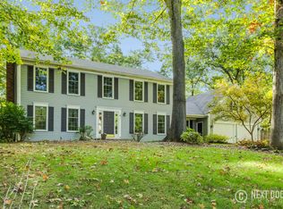 3840 Oak Tree Dr SE, Grand Rapids, MI 49546