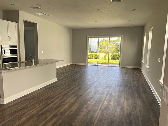2nd image of 58 Carousel Dr