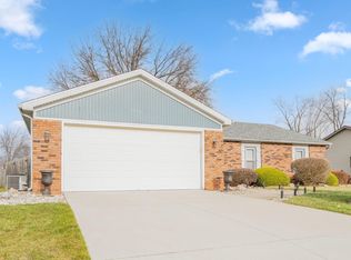 2206 Foxboro Dr, Fort Wayne, IN