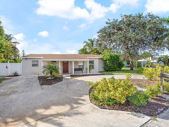 4th image of 6941 Boston Drive