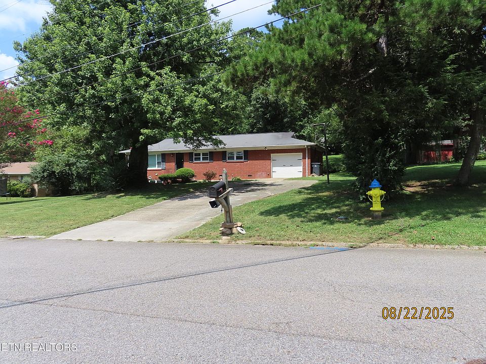 1st image of 2213 Juniper Dr