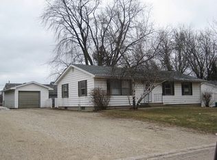 805 Obrien St, Harvard, IL 60033