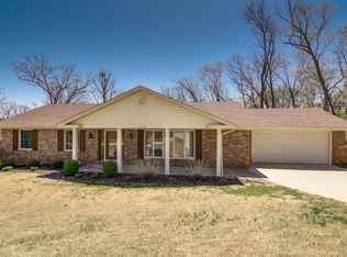 2125 Cedar Hill Rd, Jefferson City, MO 65109