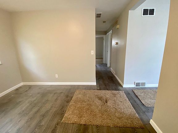 4th image of 3861 Eddystone Dr