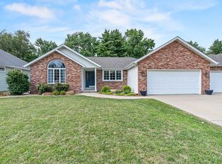 3521 Tamarak Dr, Springfield, IL 62712