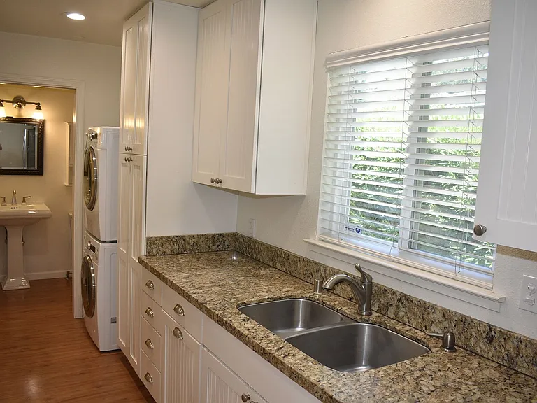 5311 Callister Ave — Photo 6