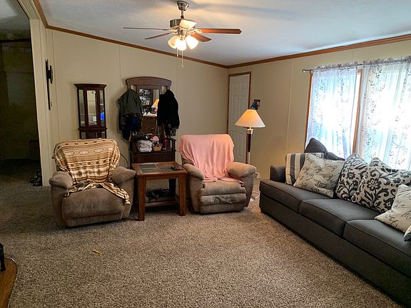 4th image of 10844 Belmont St #17