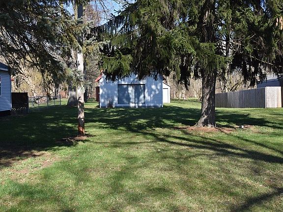 4th image of 1149 Willow St