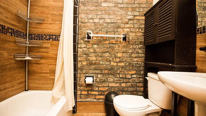 Rented by Nooklyn NYC LLC | media 29