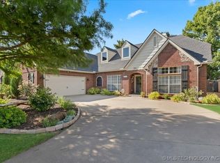 9835 E 84th St, Tulsa, OK 74133