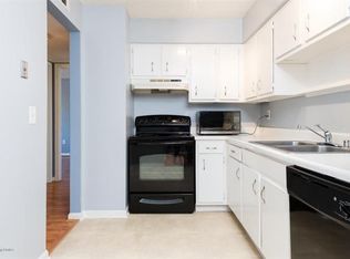7064 Wildwood Cir APT 133, Louisville, KY 40291