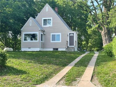 1509 SE Bush Rd, Saint Joseph, MO, 64504