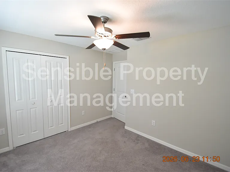 13021 Meadow Pond Pl — Photo 30