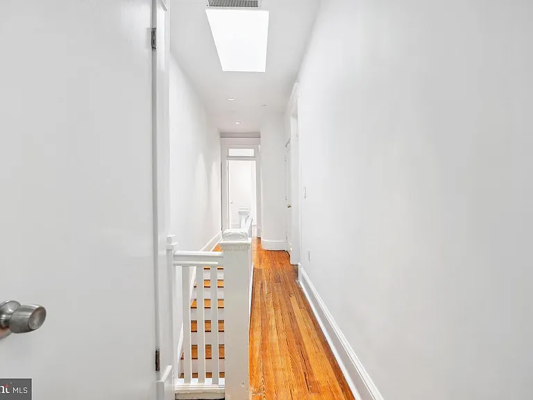 1411 King St #A — Photo 31
