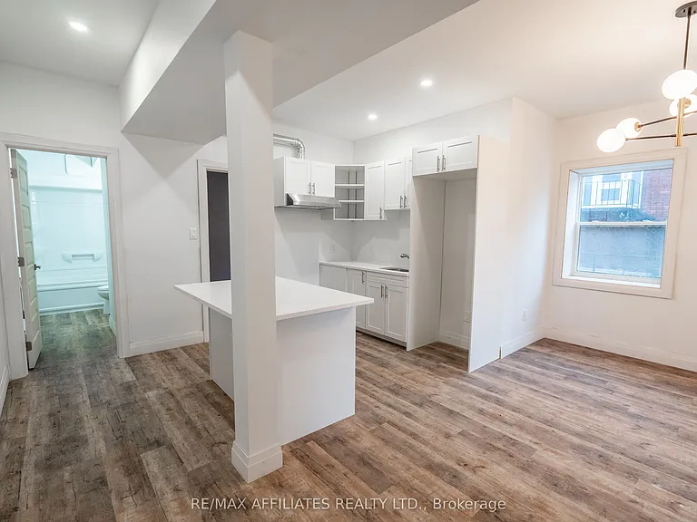 26 1st St W #102 — Photo 5