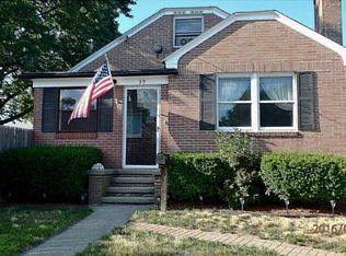 39 Benbridge Ave, Warwick, RI 02888