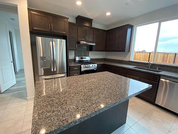 4th image of 2406 Espana Lane