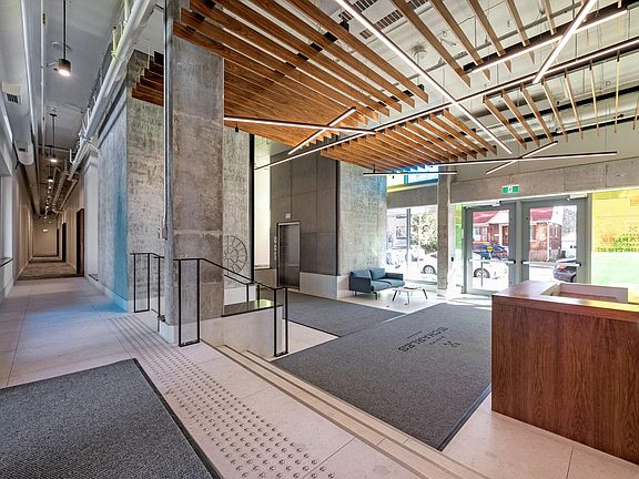 5th image of 135 Barrette St #203