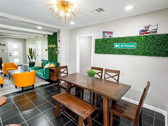 5th image of 3020 Dawson Ln