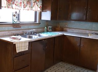 17 Church St, Dunbar, PA 15431