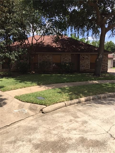 1st image of 8003 Petra Dr