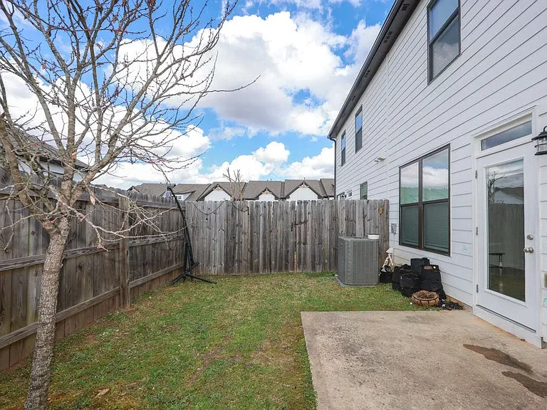 7 Steelwood Ct — Photo 28