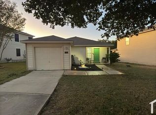 11123 Country Cyn, San Antonio, TX 78252