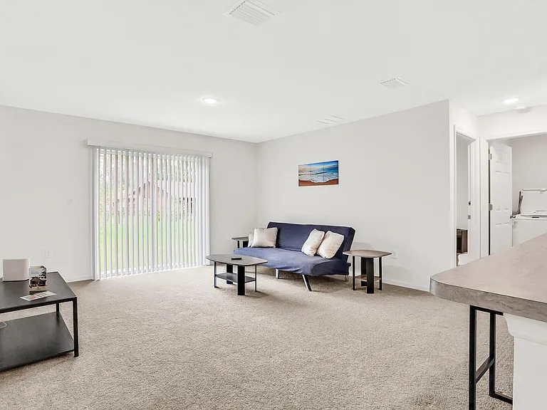 11 Weber Ln — Photo 4