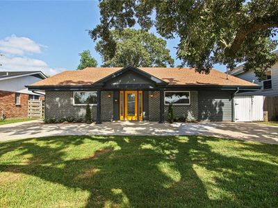 5519 Charlotte Dr, New Orleans, LA, 70122