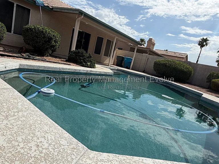2227 E Edna Ave — Photo 30