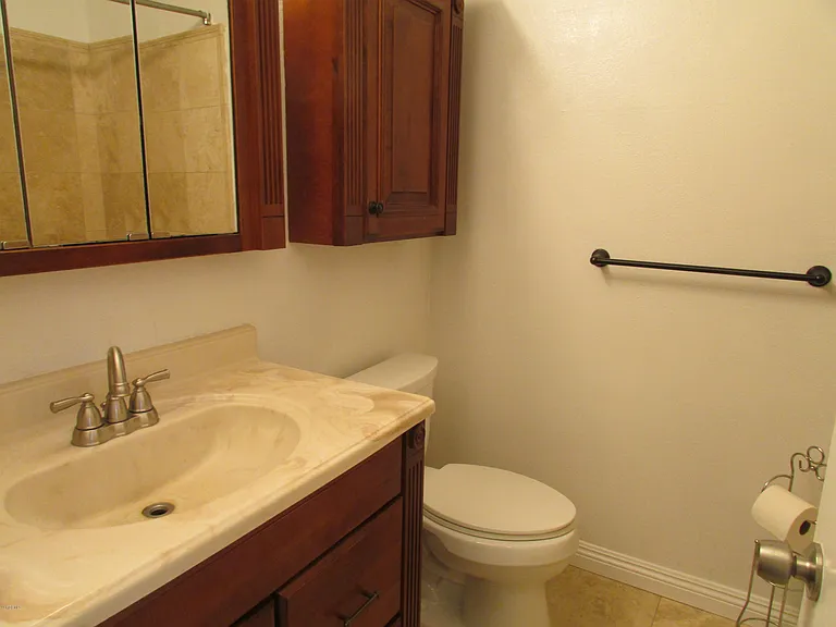 5339 Heather St — Photo 12
