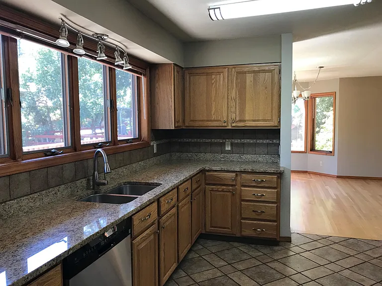 105 Fir Dr — Photo 17