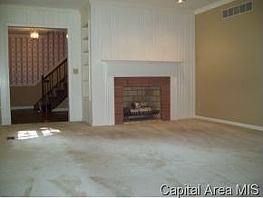 2nd image of 9 Cardinal Dr