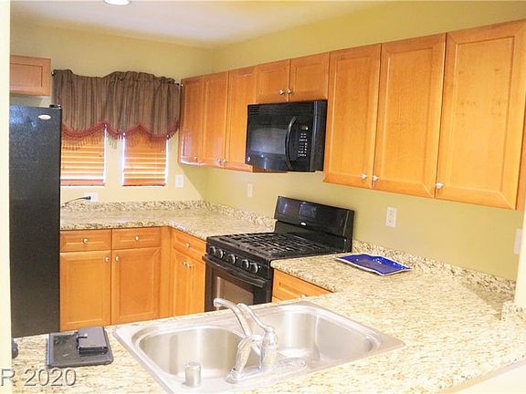 4th image of 9060 Pearl Cotton Ave