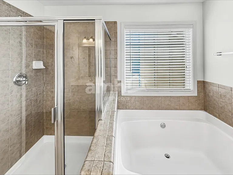 131 Village Dr — Photo 13
