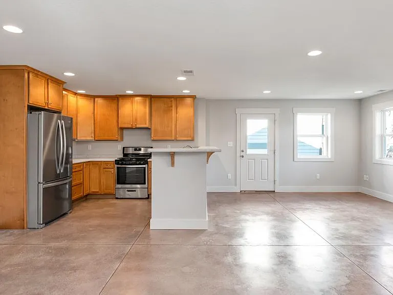 35A Lilac St — Photo 5