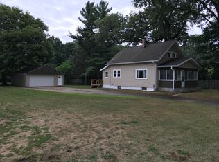 4134 Burlingame Ave SW, Wyoming, MI 49509