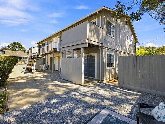 2nd image of 4184 Oro Ln