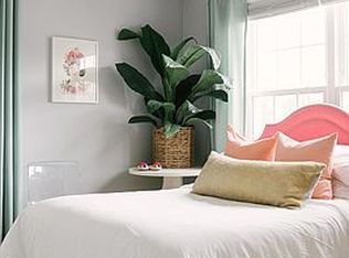 36-01 24th Ave #2, Astoria, NY 11105