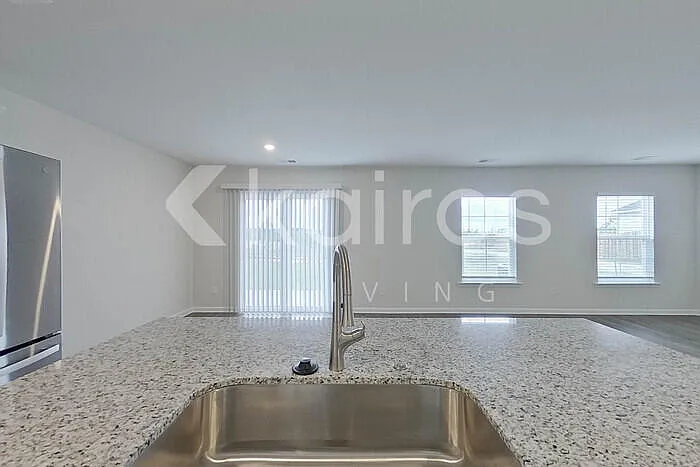 47 Springdale Rd — Photo 7
