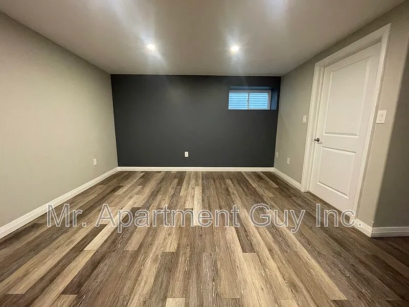 Studio, 1.0 bath, $1,899 — Photo 3